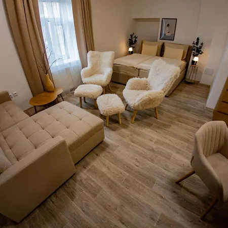 Mirra Hotel 4*
